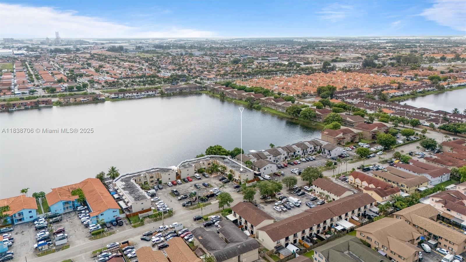 LAGO BELLO CONDO #1 - Residential