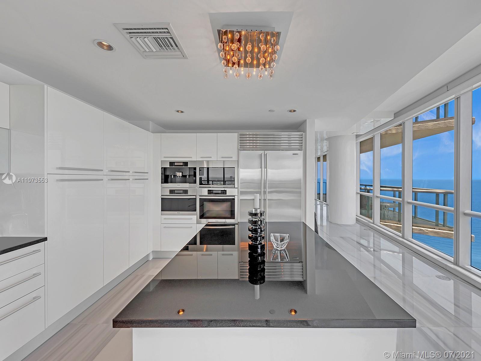 JADE OCEAN CONDO - Residential
