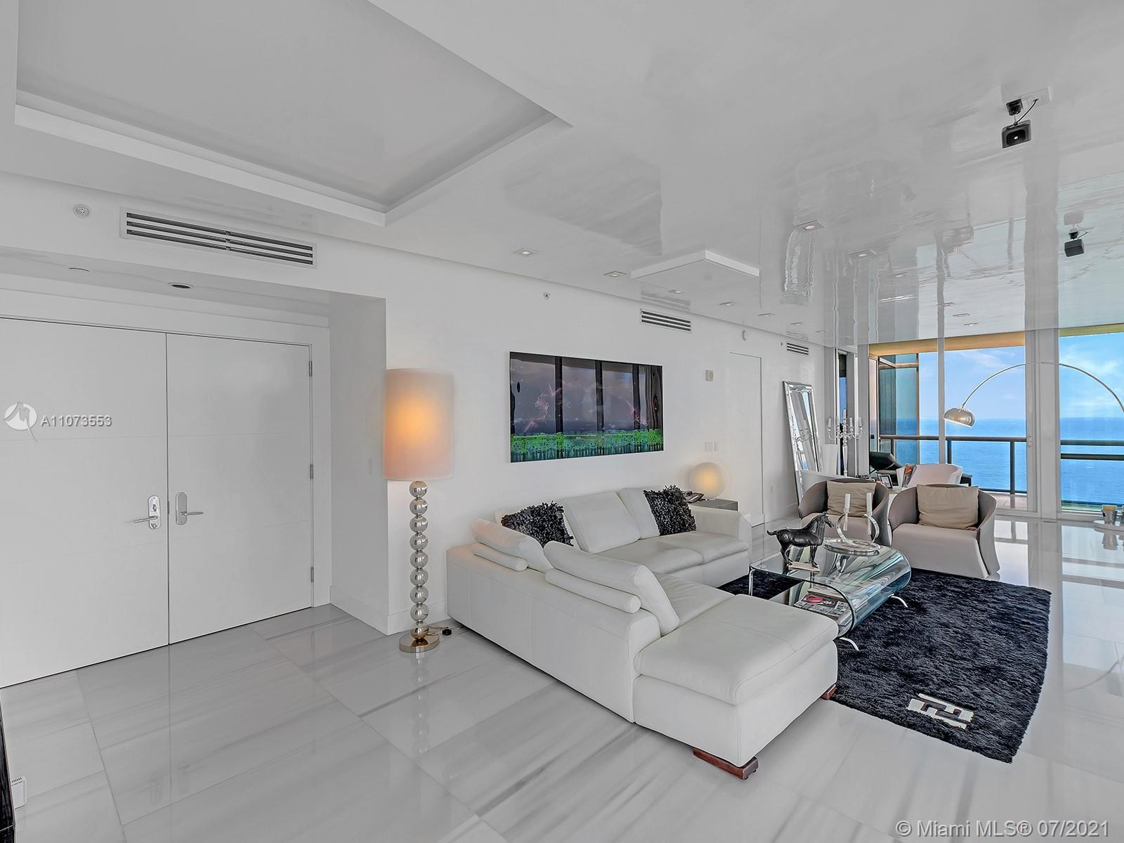JADE OCEAN CONDO - Residential