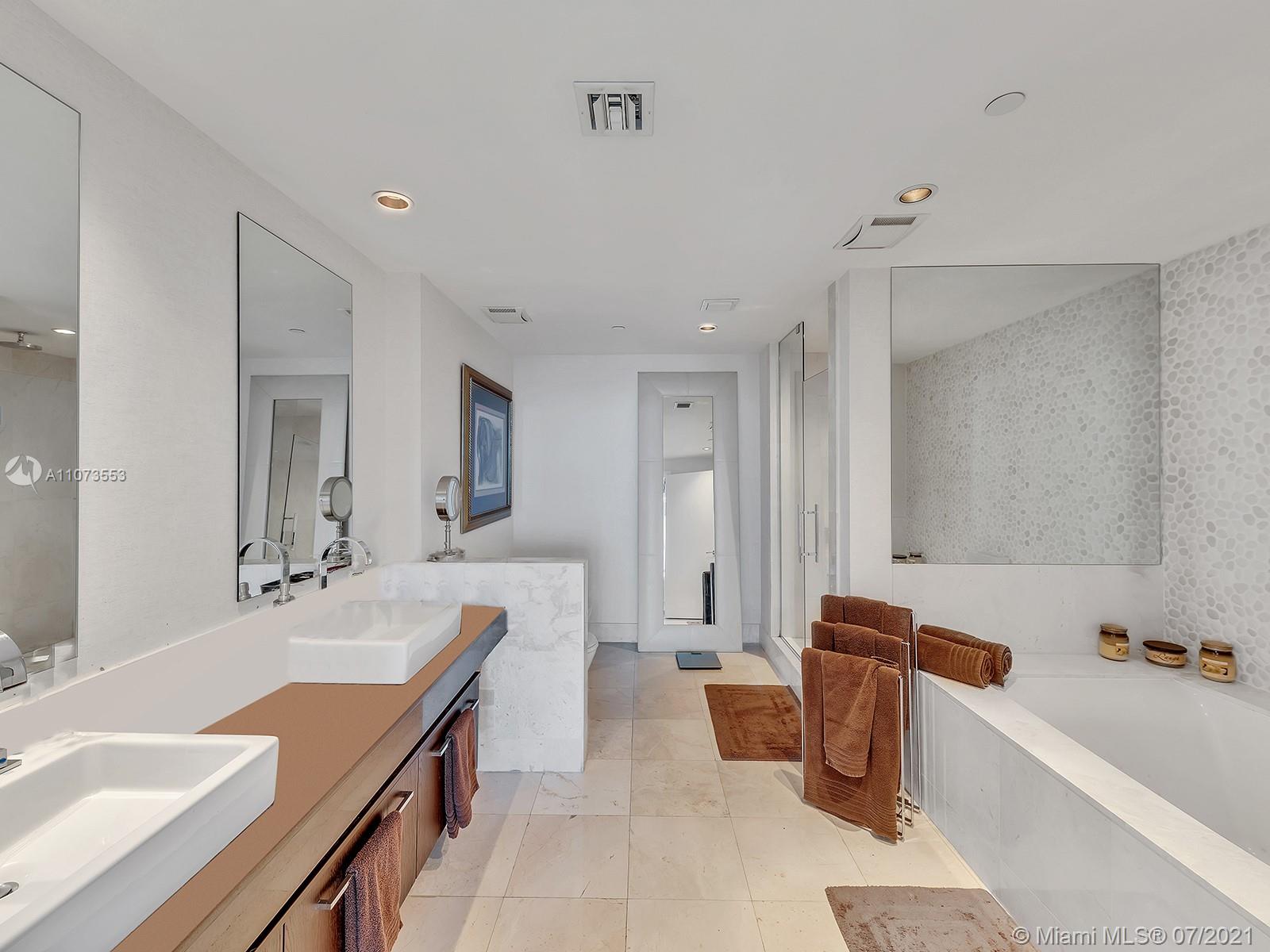 JADE OCEAN CONDO - Residential