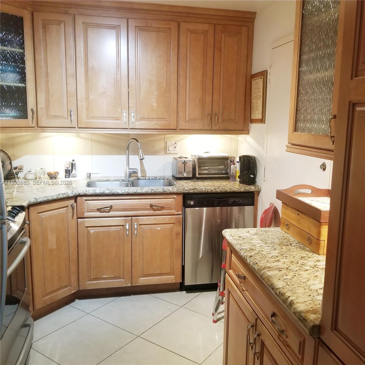 GABLES PLAZA CONDO - Residential