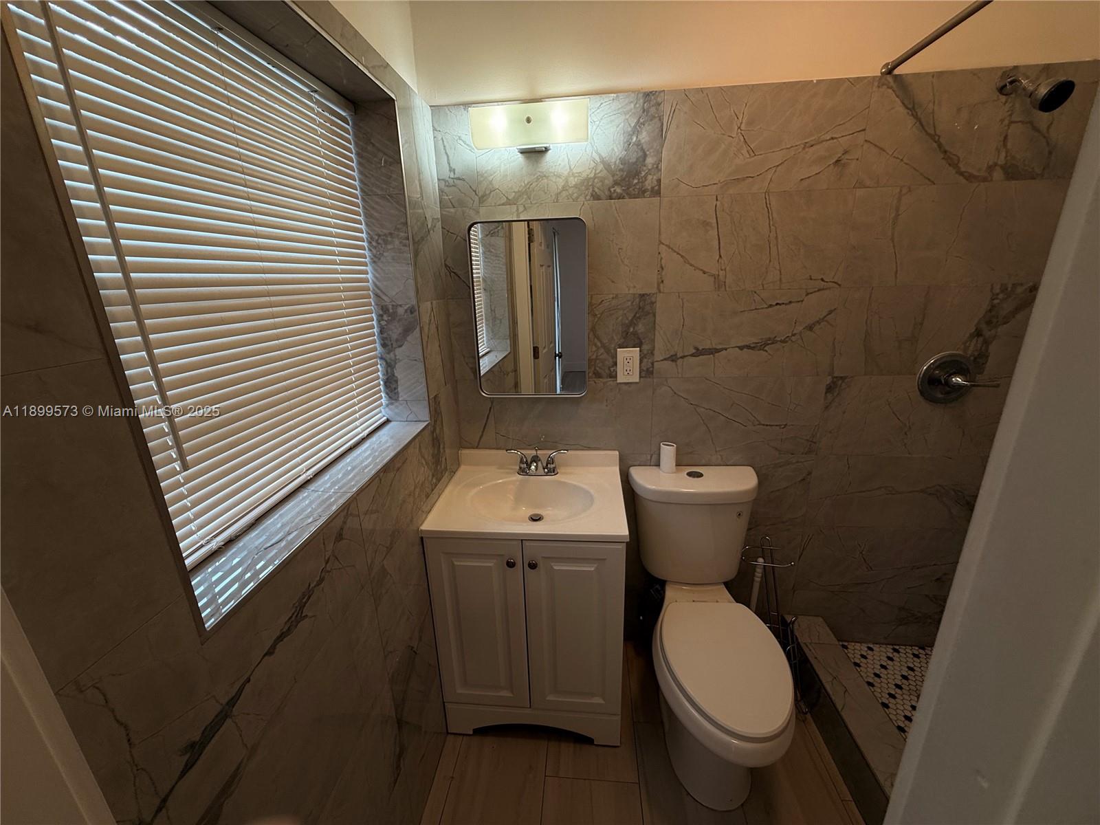 OAK GROVE - Residential Lease