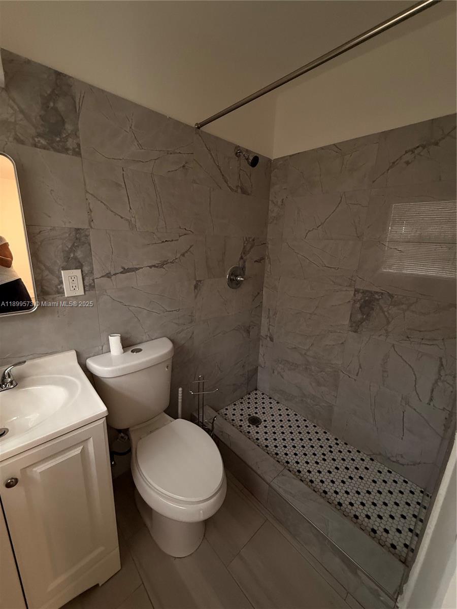 OAK GROVE - Residential Lease