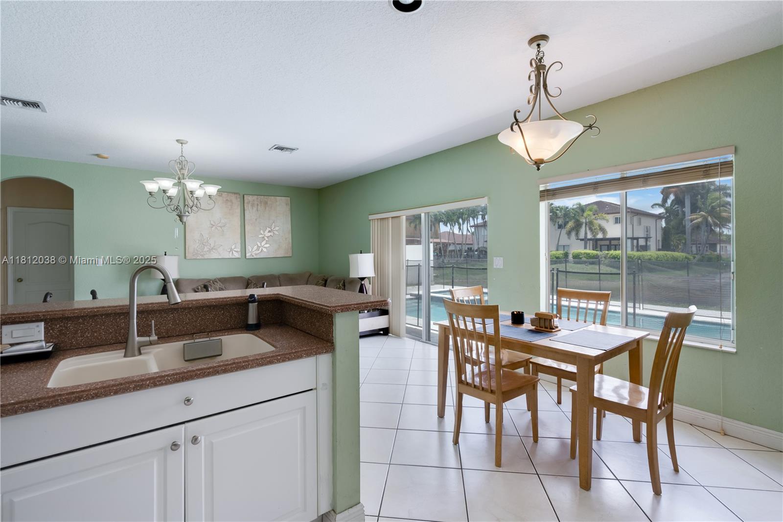 EFM ESTATES SECTIONS TWO - Residential