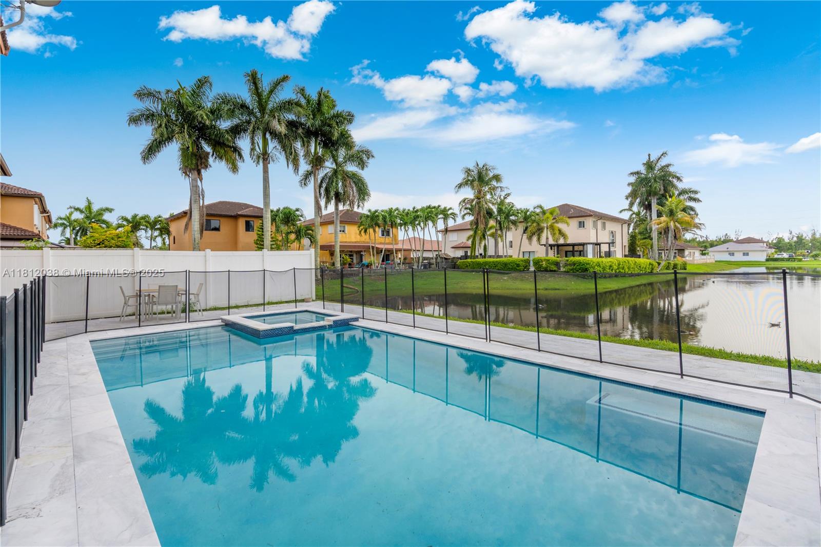 EFM ESTATES SECTIONS TWO - Residential