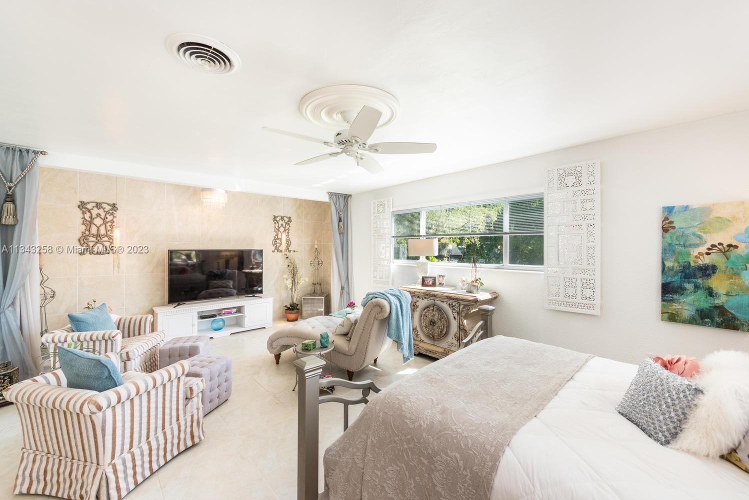 RIDGELINE ESTATES - Residential