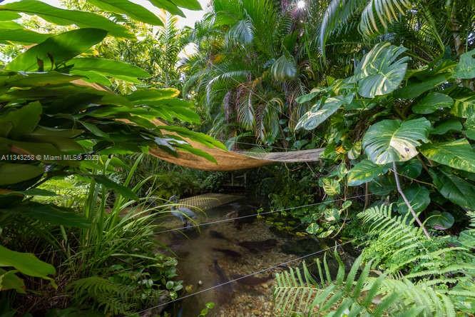 RIDGELINE ESTATES - Residential