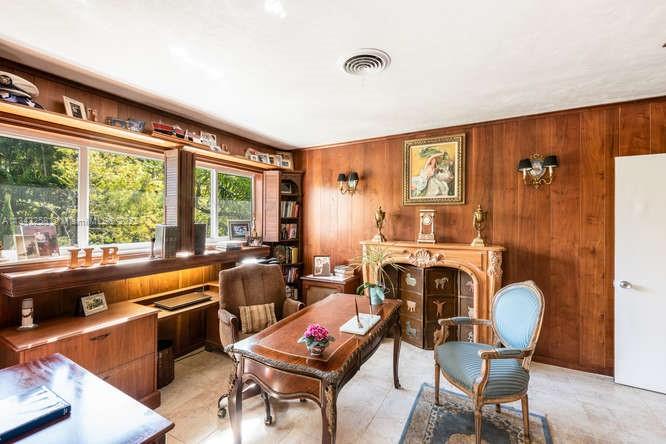 RIDGELINE ESTATES - Residential