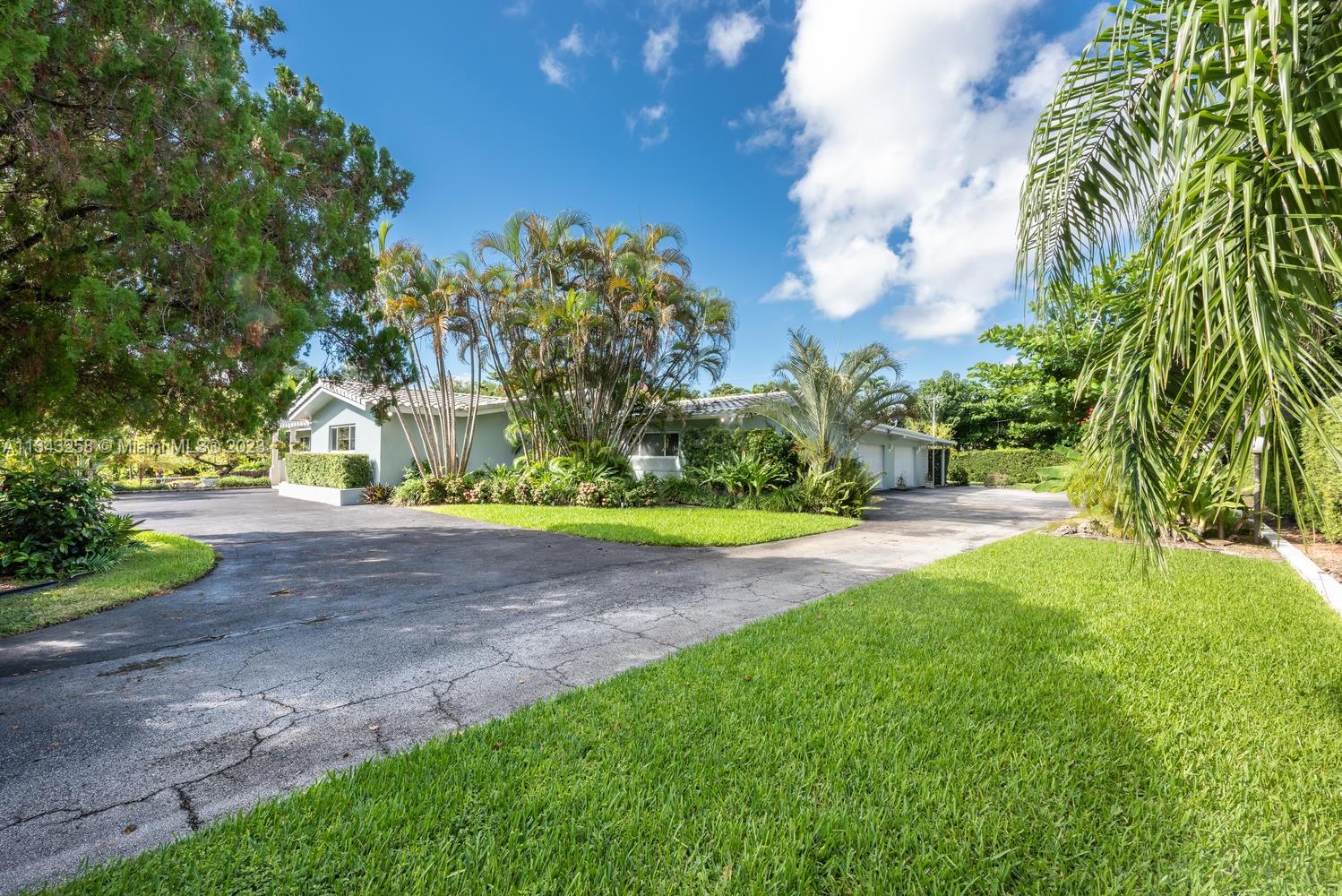 RIDGELINE ESTATES - Residential