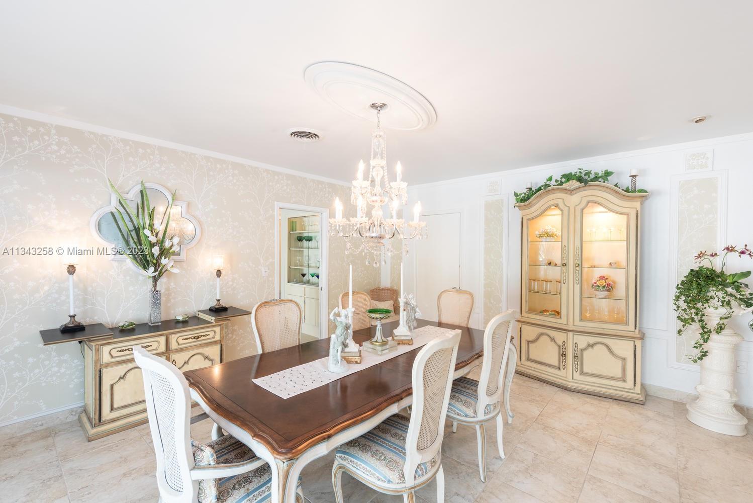 RIDGELINE ESTATES - Residential