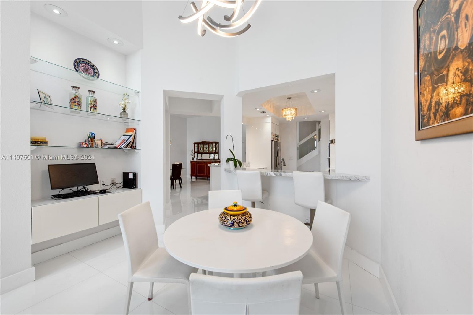 THE COURTYARDS AT THE POI - Residential