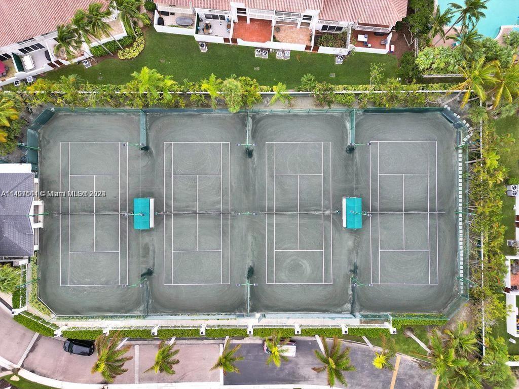 THE COURTYARDS AT THE POI - Residential