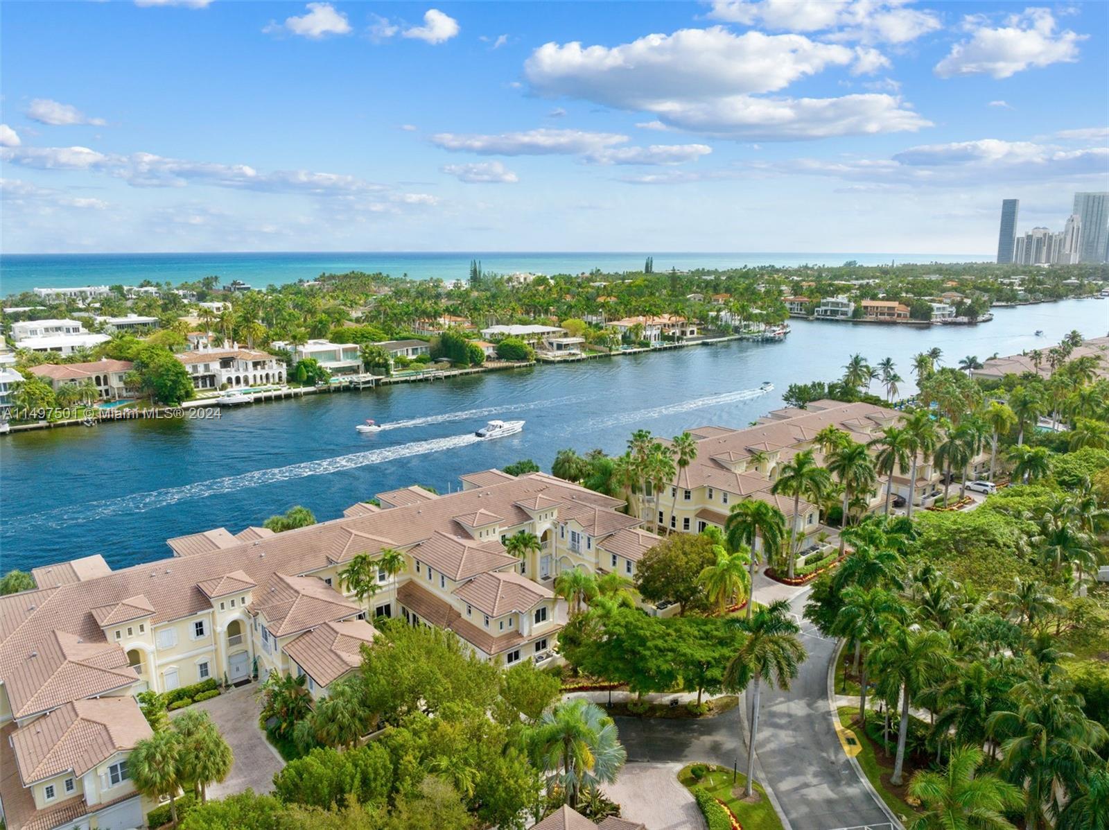 THE COURTYARDS AT THE POI - Residential
