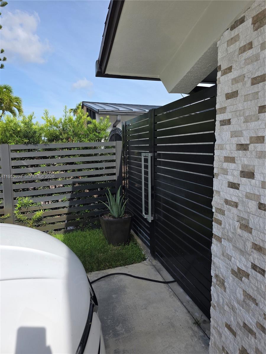 SOUTHERN ESTS 4TH ADDN - Residential