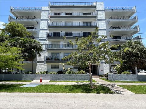 16508 NE 26th Ave 604 North Miami Beach FL 33160