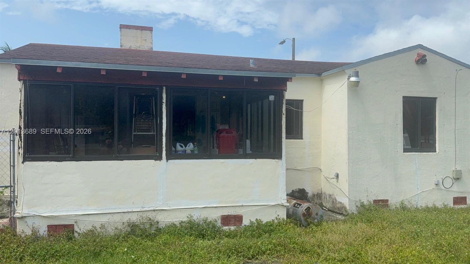 836 NW 49th St