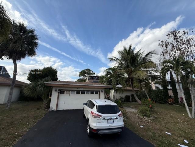 8037 Buttonwood Circle, Tamarac, Broward County, Florida - 4 Bedrooms  
3 Bathrooms - 