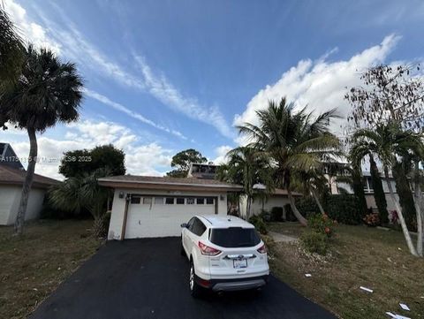 8037 Buttonwood Circle Tamarac FL 33321
