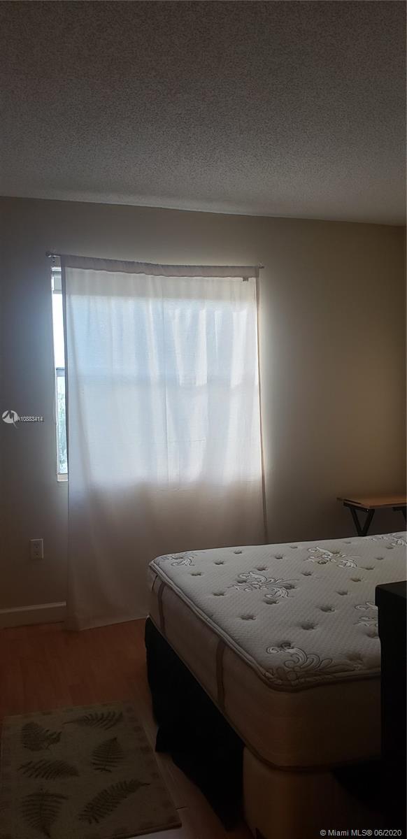 SUNWOOD CONDO - Residential