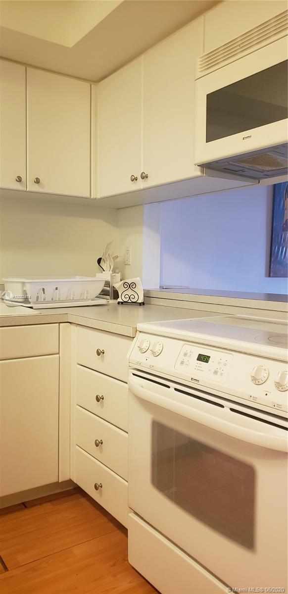 SUNWOOD CONDO - Residential