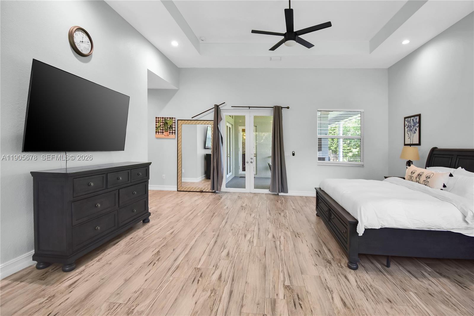 FLA FRUIT LANDS - Residential