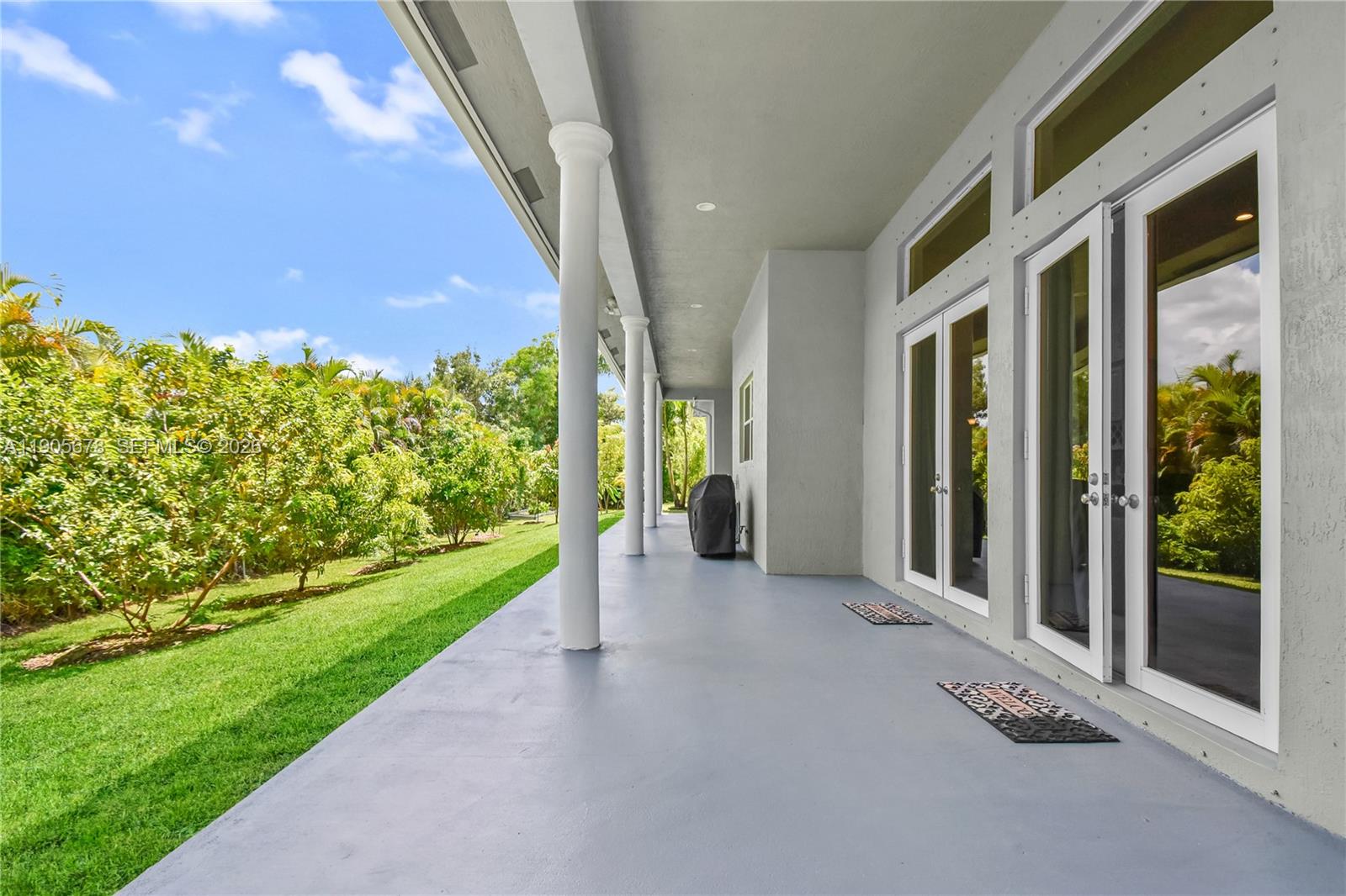 FLA FRUIT LANDS - Residential