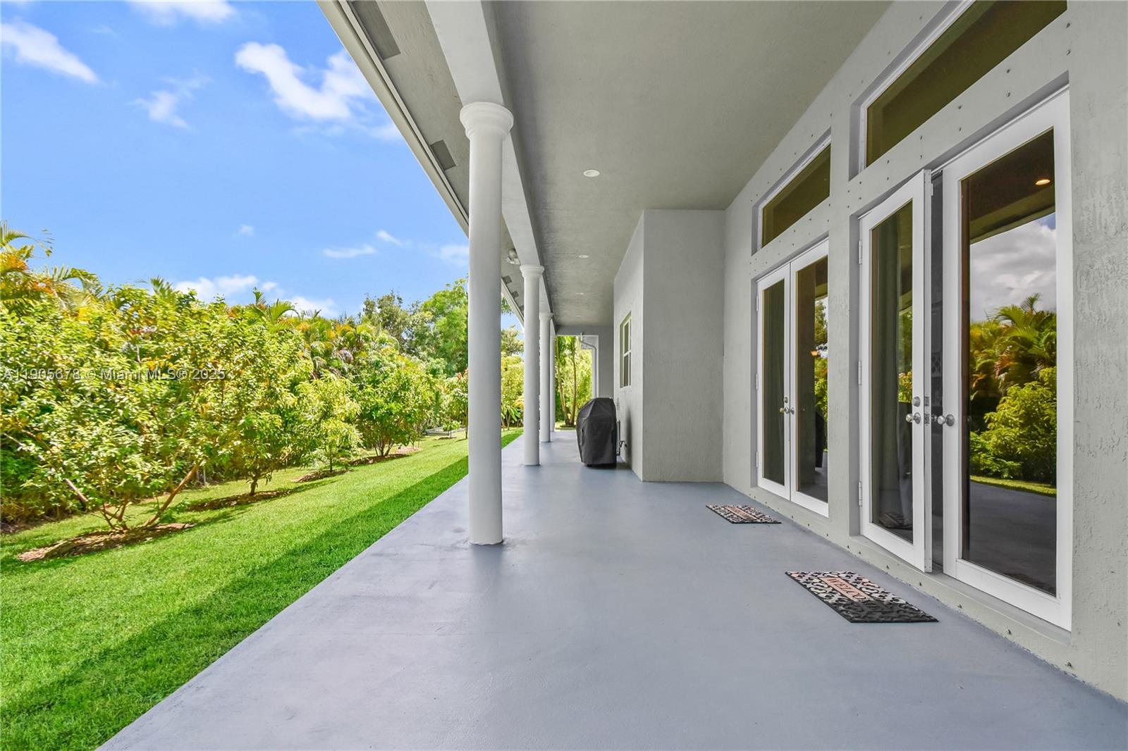 FLA FRUIT LANDS - Residential