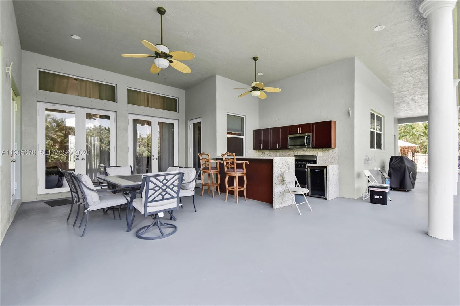 FLA FRUIT LANDS - Residential