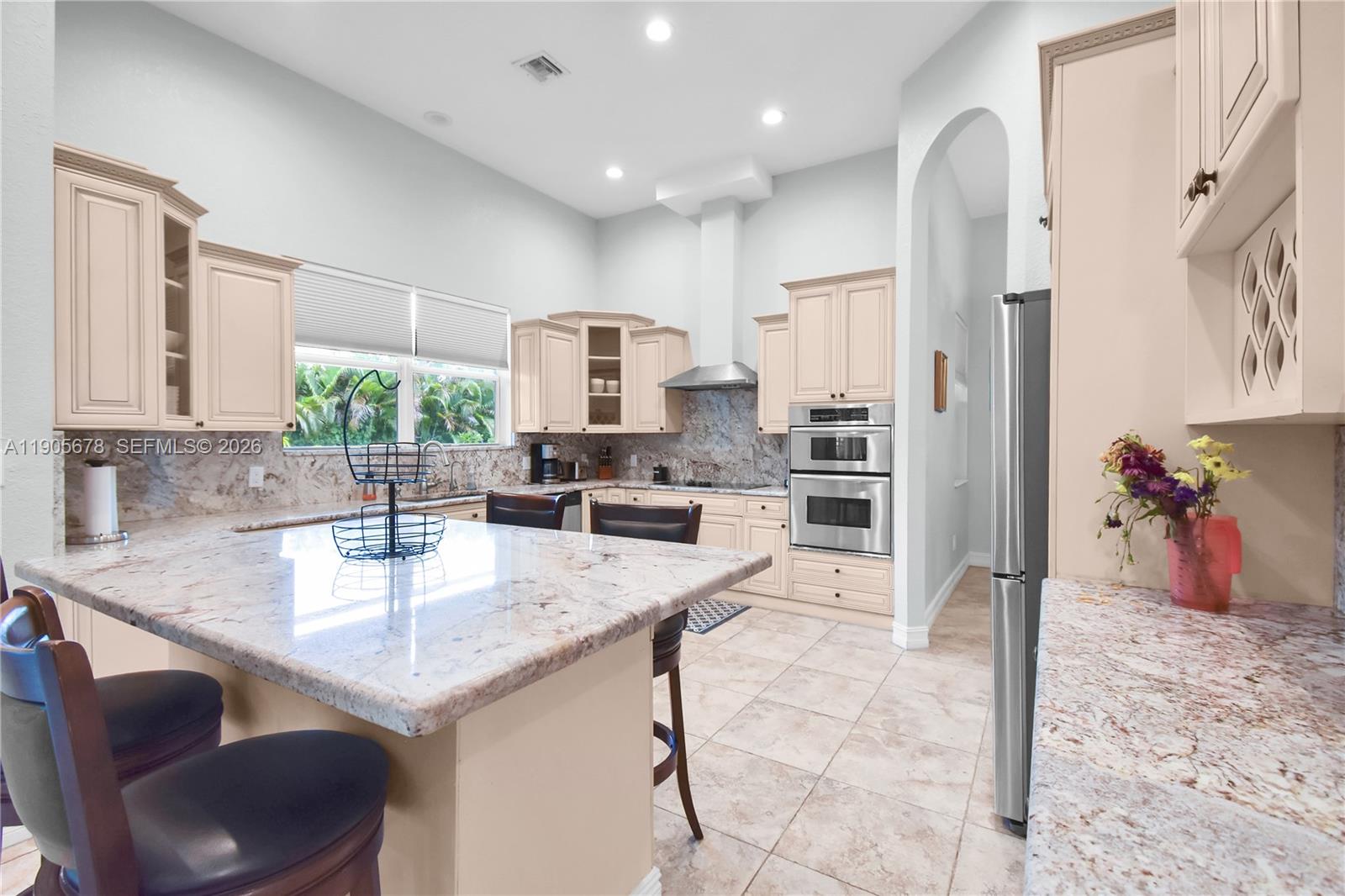 FLA FRUIT LANDS - Residential