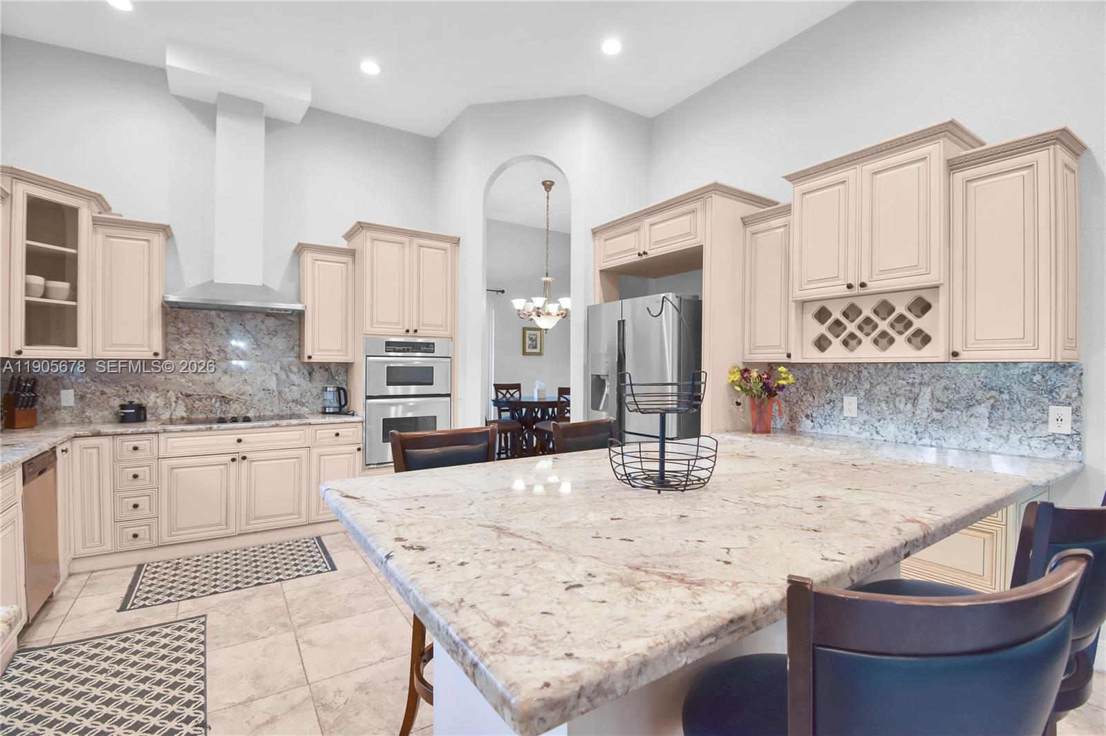 FLA FRUIT LANDS - Residential