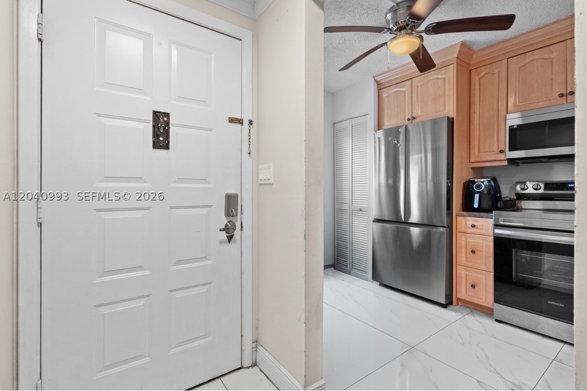 232 NW 60th Ave 232