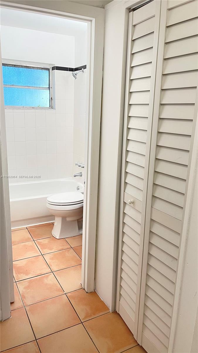 EVERGLADE LAND SALES CO - Residential Income