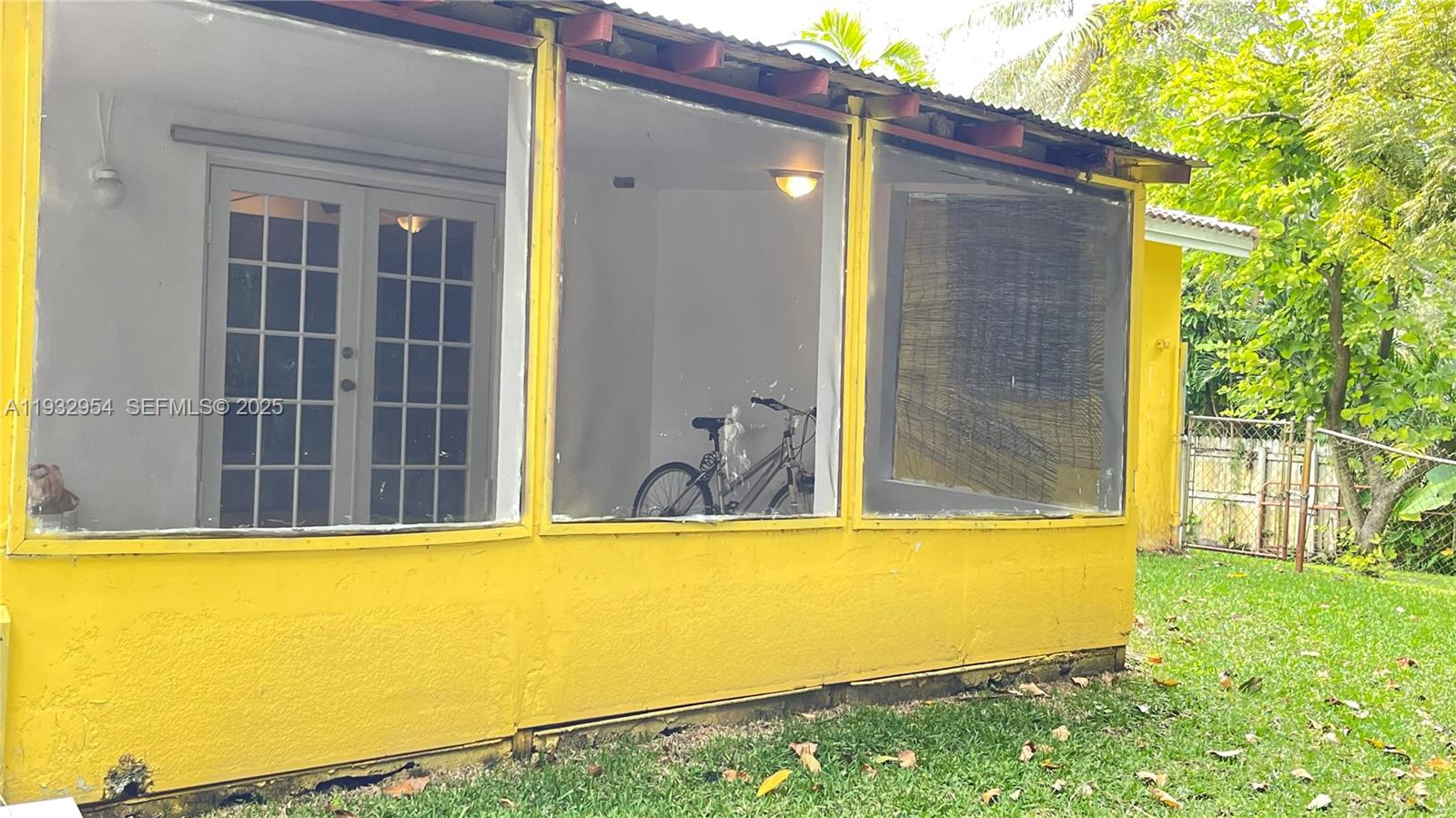 EVERGLADE LAND SALES CO - Residential Income