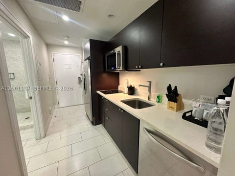 Photo of 5300 NW 87th Ave #910, Doral, FL 33178 (MLS # A11961117)