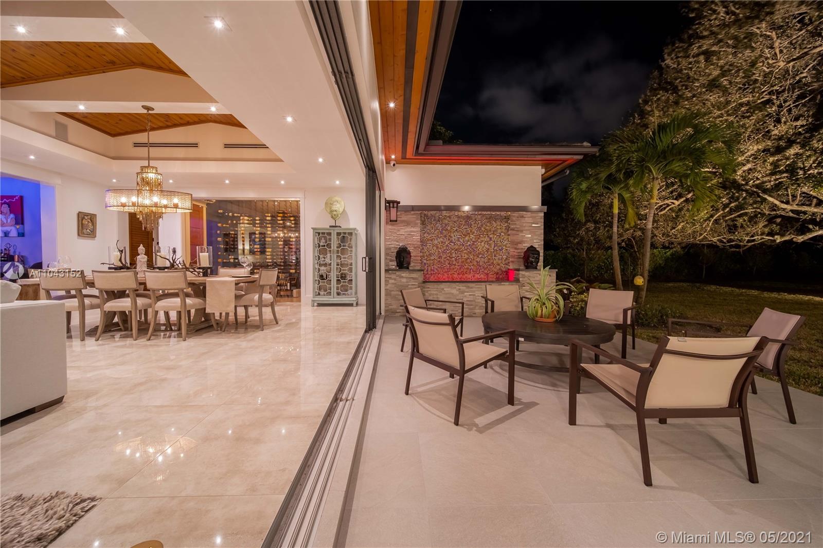 ROLLING HILLS ESTATES - Residential