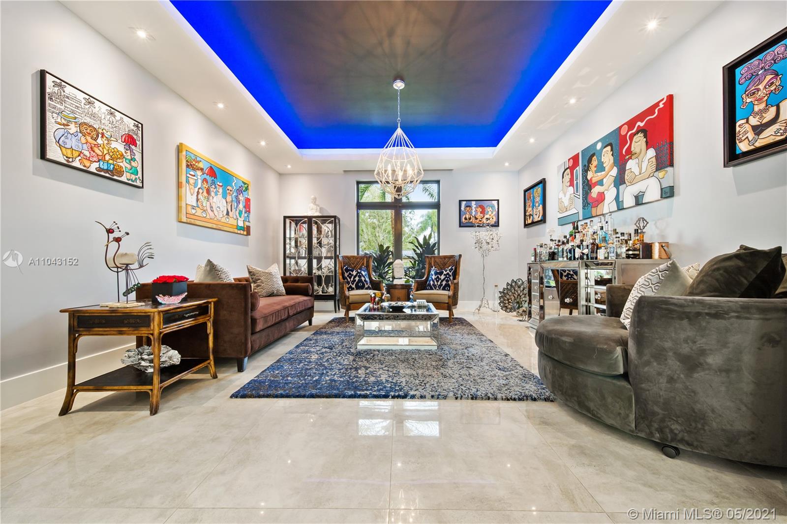 ROLLING HILLS ESTATES - Residential