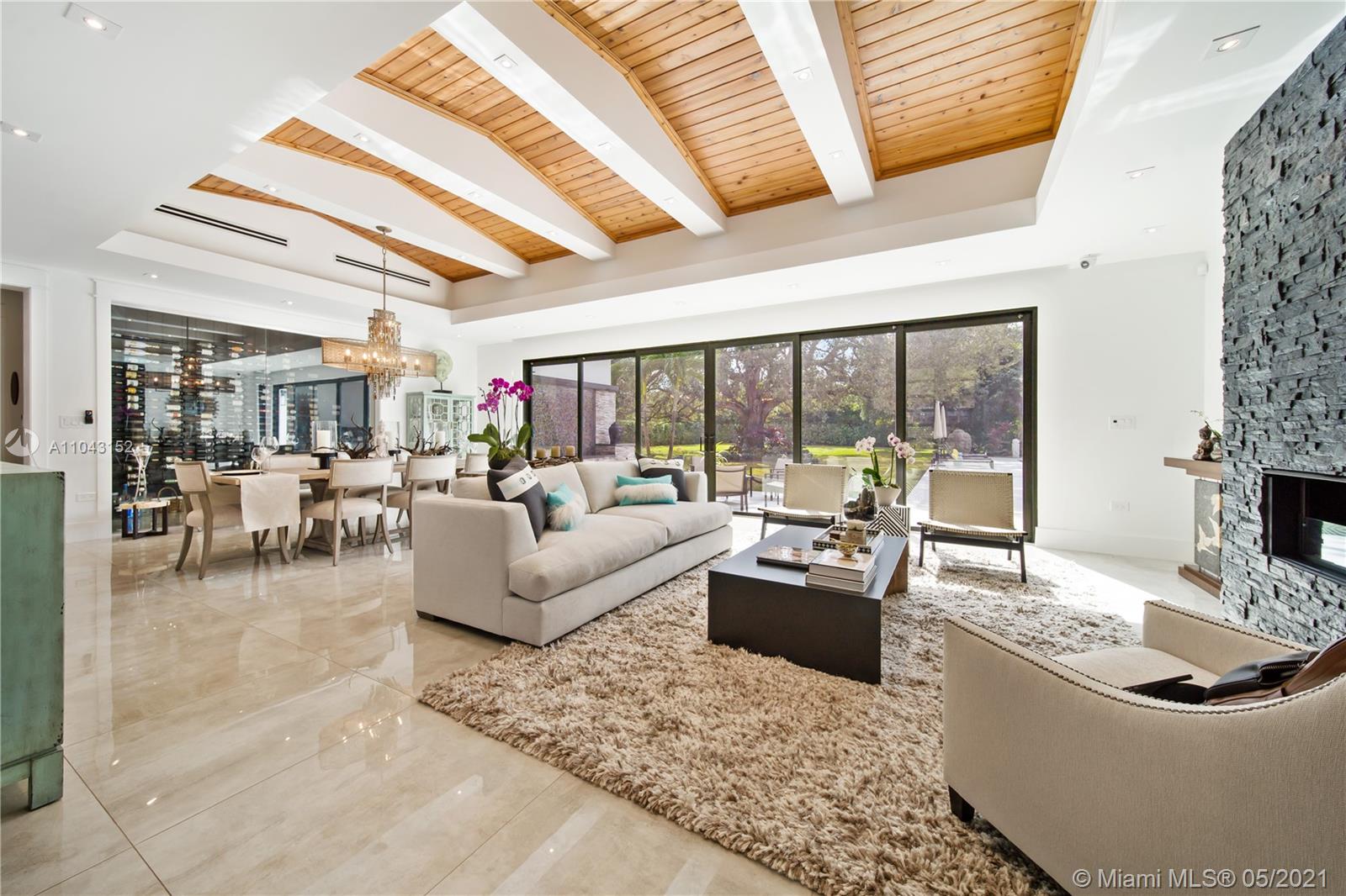 ROLLING HILLS ESTATES - Residential