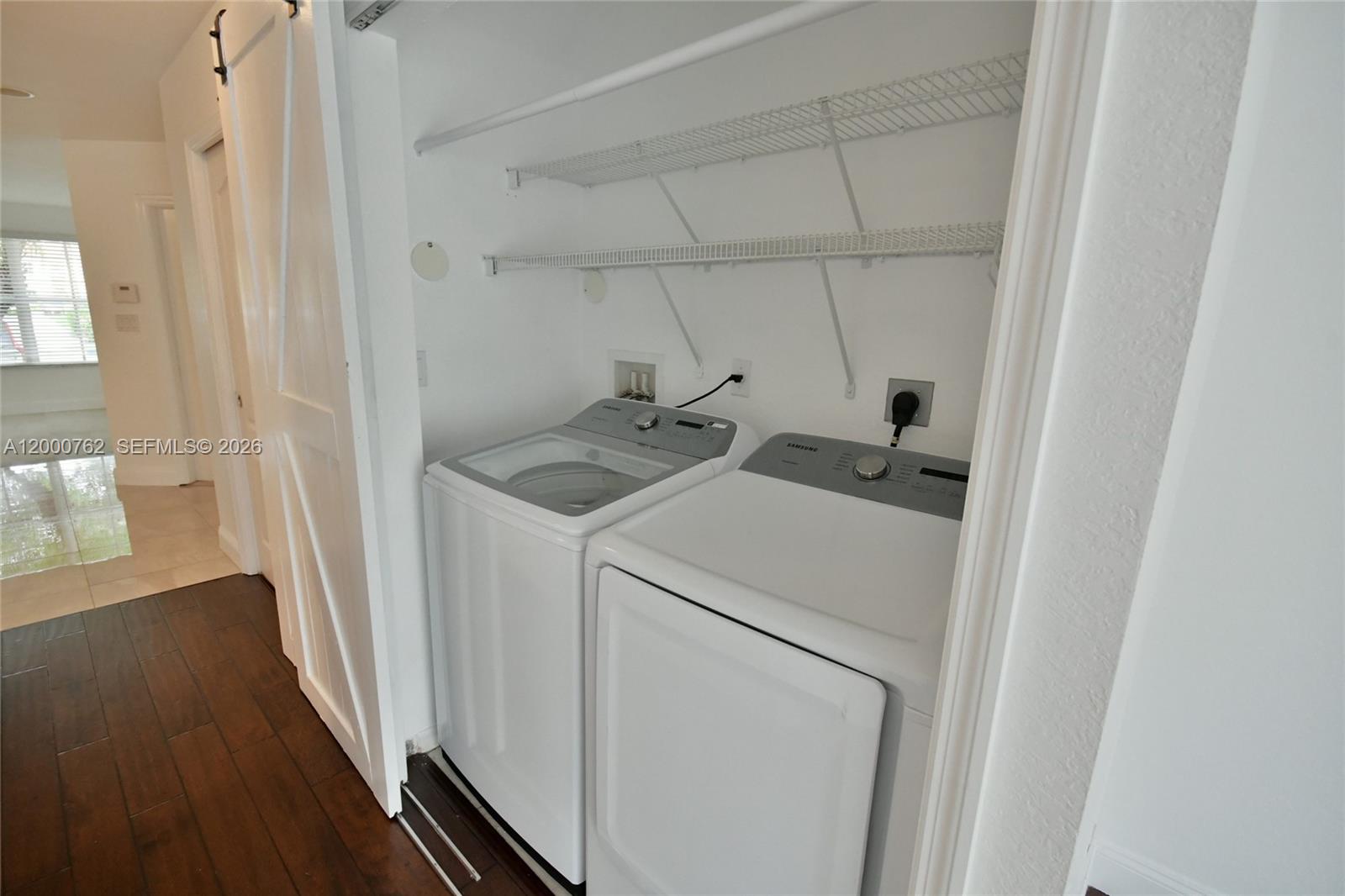 MELROSE POINT CONDO - Residential Lease