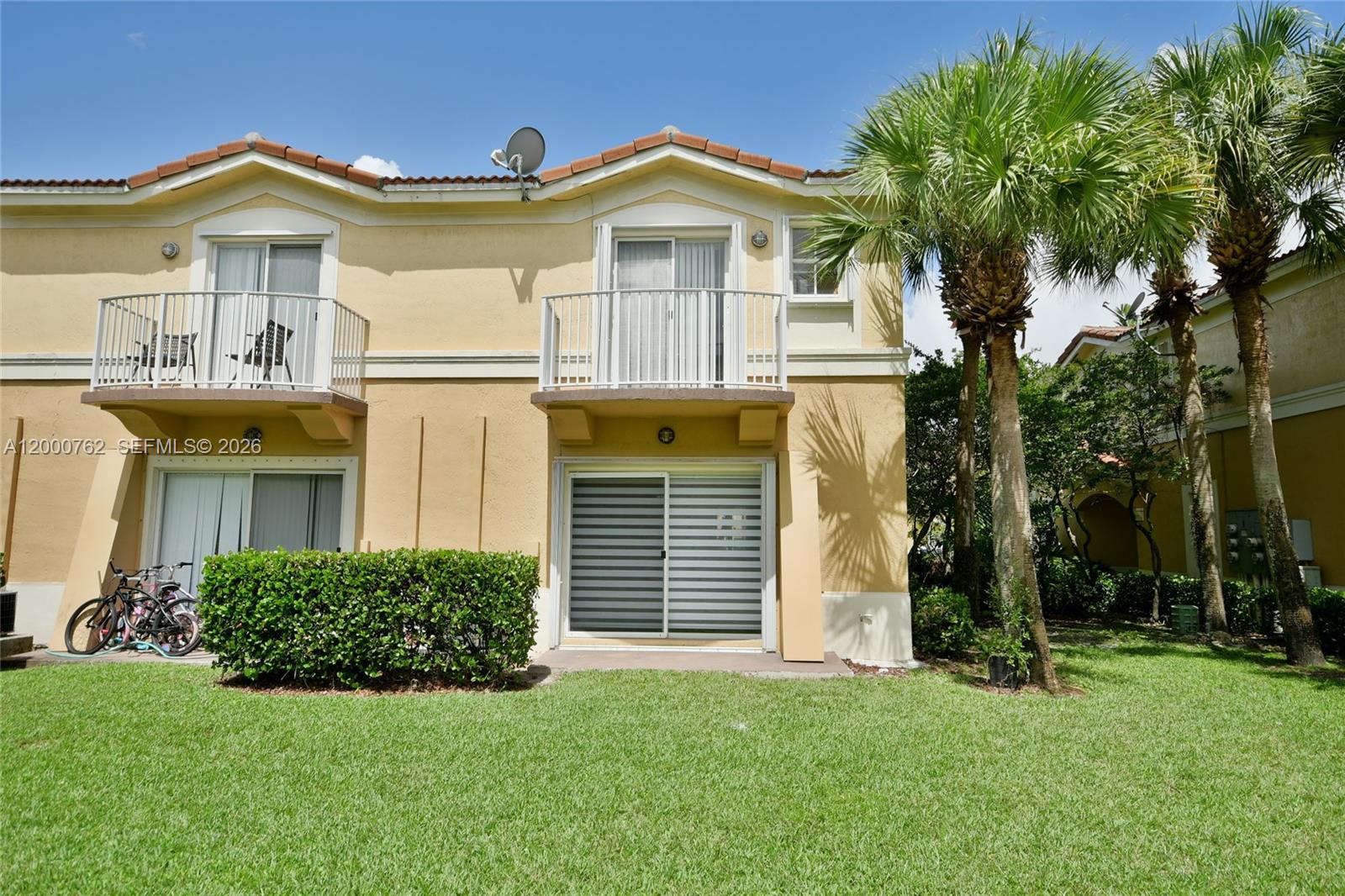 MELROSE POINT CONDO - Residential Lease