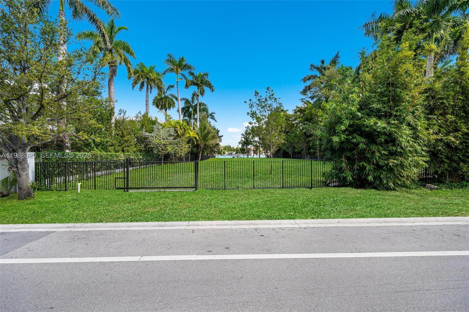 PALM ISLAND - Residential