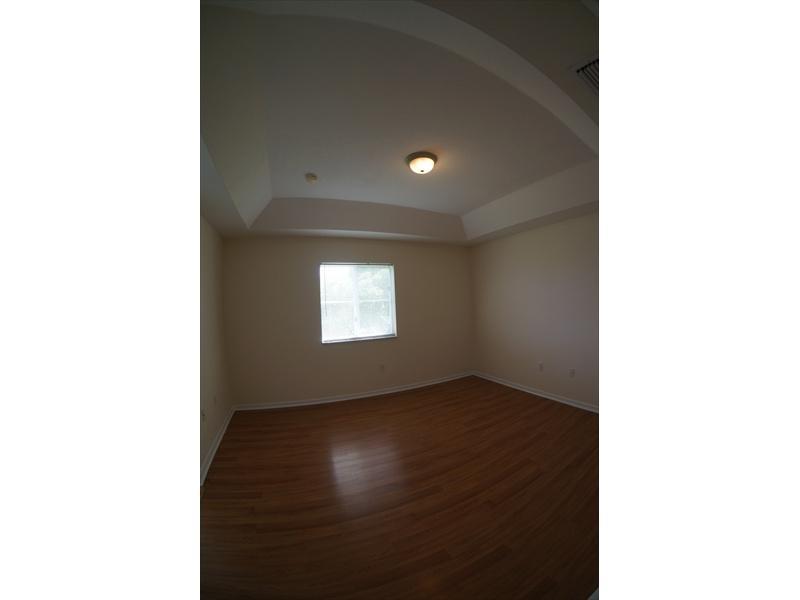 VENETIA GROVES - Residential Lease