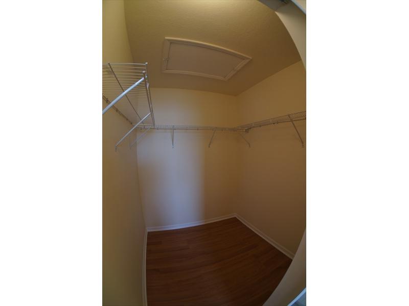 VENETIA GROVES - Residential Lease