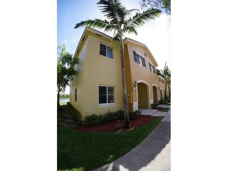 VENETIA GROVES - Residential Lease