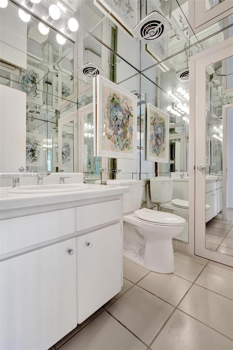 TWENTY TWO NINETY FIVE SO - Residential