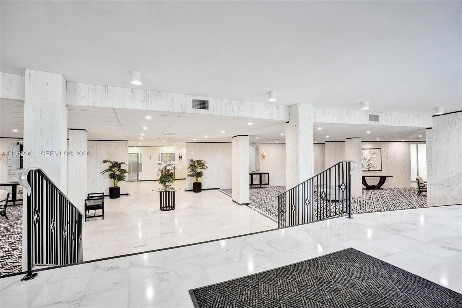 TWENTY TWO NINETY FIVE SO - Residential