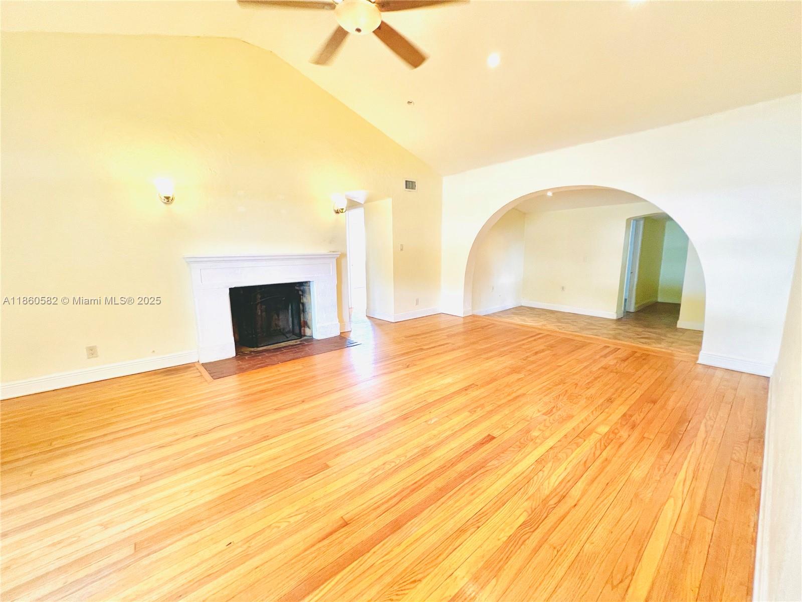 REV PL SEC 2 CC ESTATES - Residential