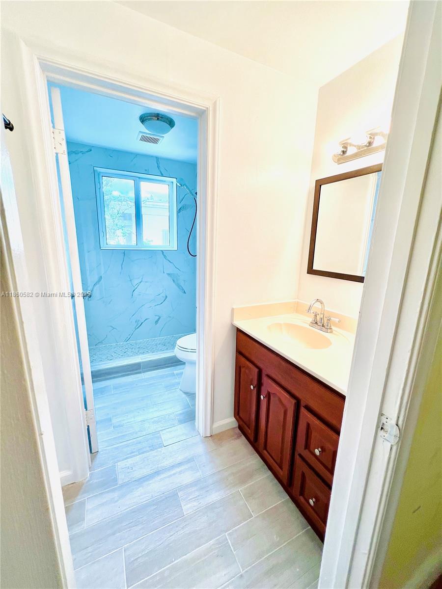 REV PL SEC 2 CC ESTATES - Residential