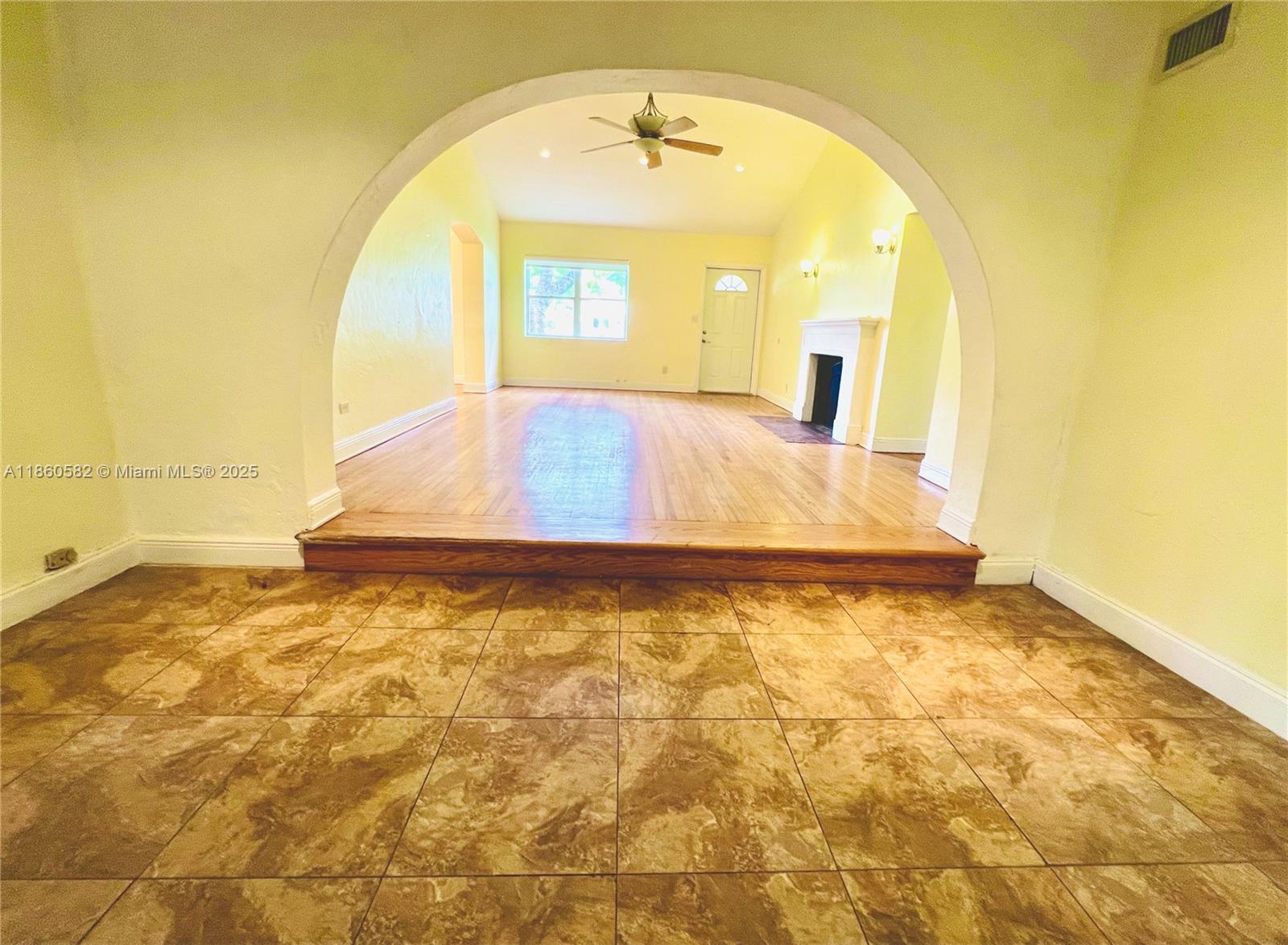 REV PL SEC 2 CC ESTATES - Residential