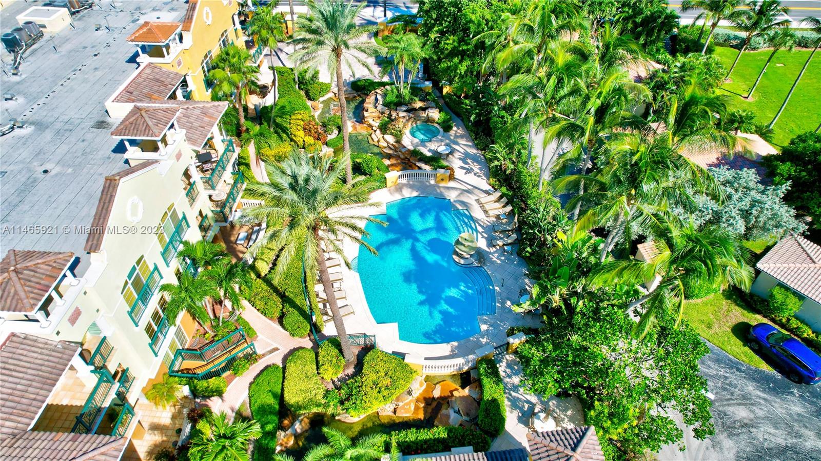 MEDITERRANEA CONDO - Residential