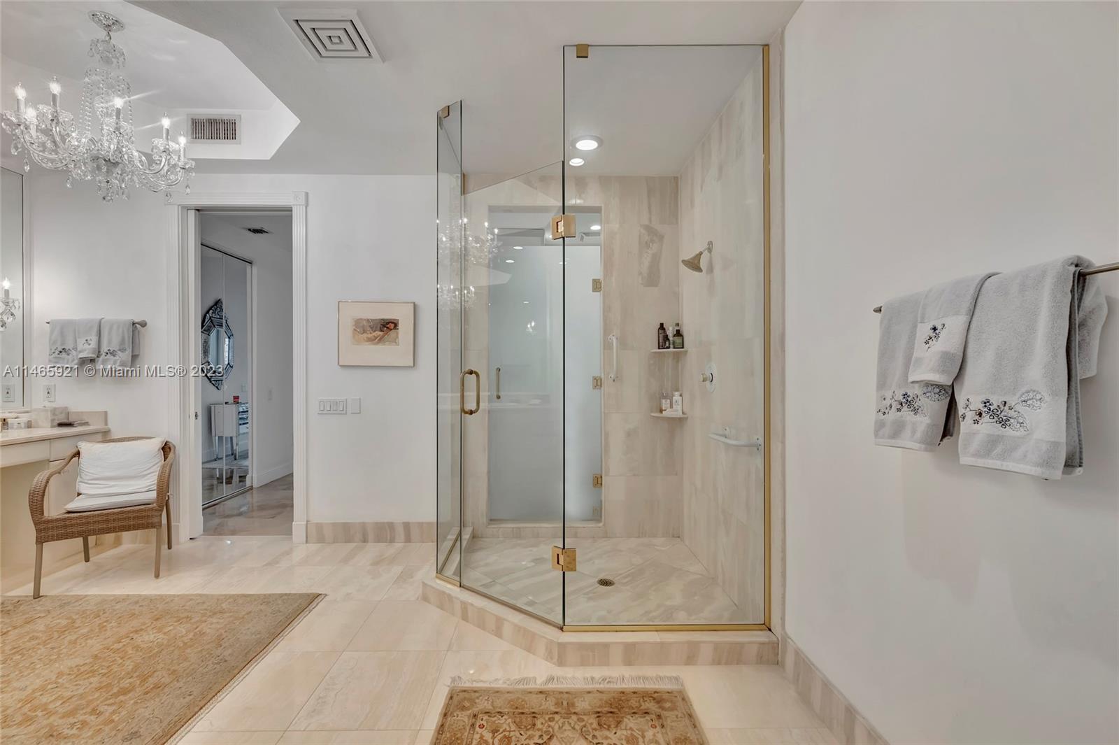 MEDITERRANEA CONDO - Residential